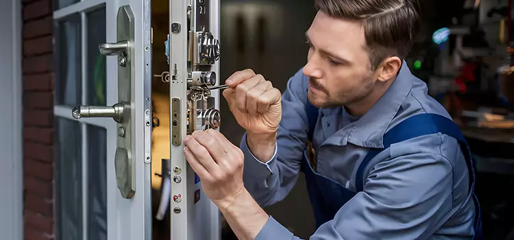 Residential Lock Installation Hicksville