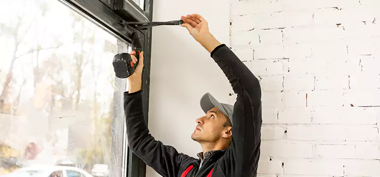 Why Choose Us for Your Door Closer Needs in Hicksville